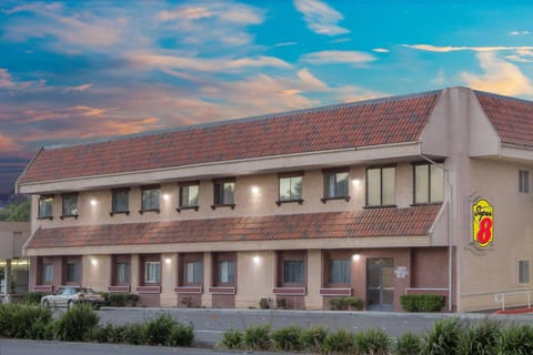 Property building, On site, Time of day, Sunset