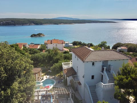 Croatia holidays with pool & sauna, near sandy beach - Rab Villa Agata Apartment in Supetarska Draga