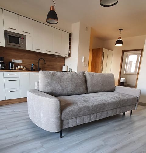 Kitchen or kitchenette, Seating area