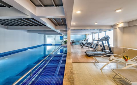 Property building, Swimming pool