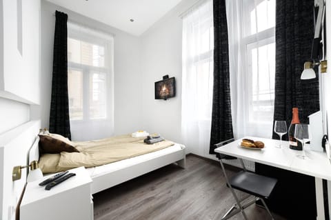 TV and multimedia, Bedroom