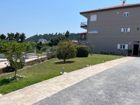 Property building, Garden