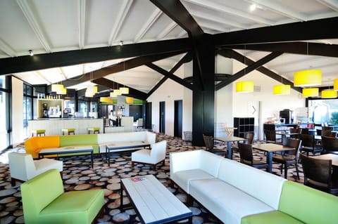 Lounge or bar