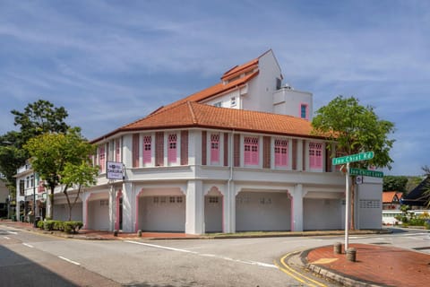 Property building, Day, Street view