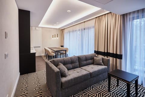 Living room, Seating area, Dining area