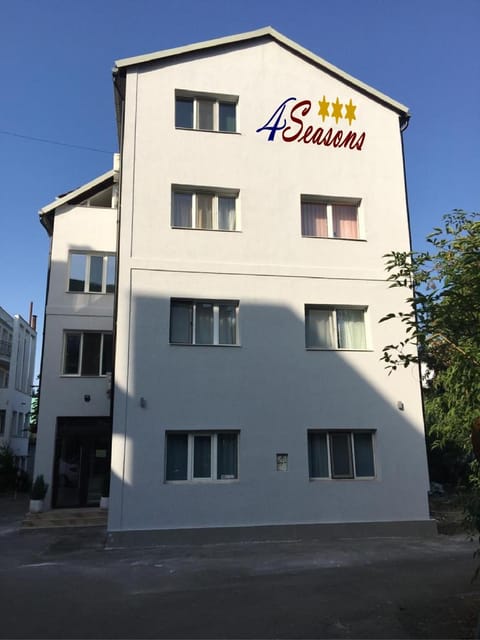 Property building, Street view