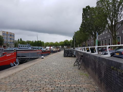 Street view, Parking