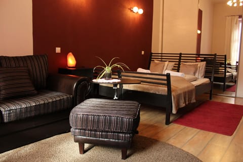 Living room, Photo of the whole room
