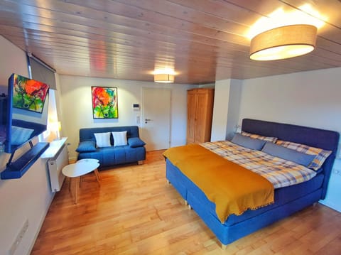 Living room, Bedroom