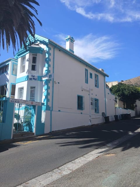 Big Blue Backpackers Hostel in Cape Town