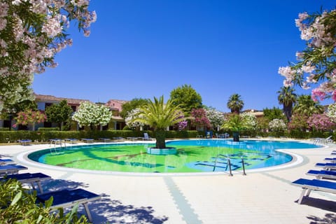 Pool view, Swimming pool
