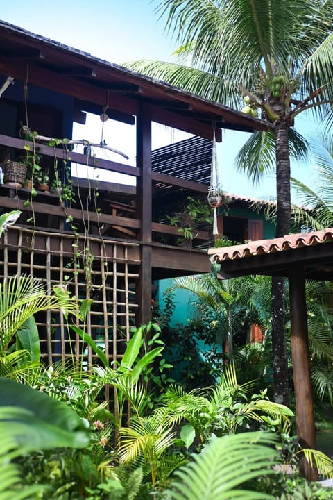 Property building, Garden, Balcony/Terrace
