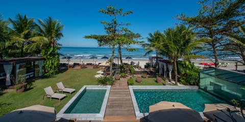 Day, Natural landscape, Garden, Decorative detail, Beach, Garden view, Sea view, Swimming pool, sunbed