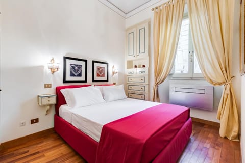Decorative detail, Bedroom