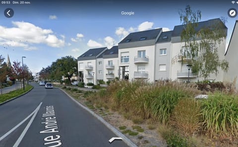Property building, Street view, Quiet street view