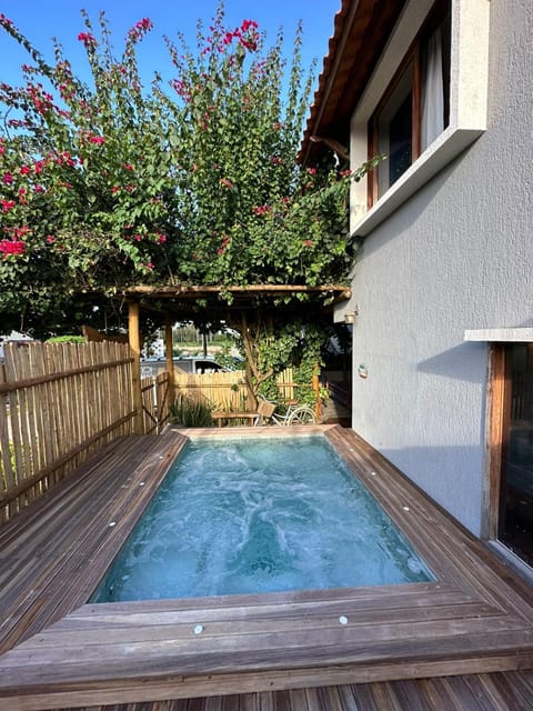 Day, Natural landscape, Hot Tub