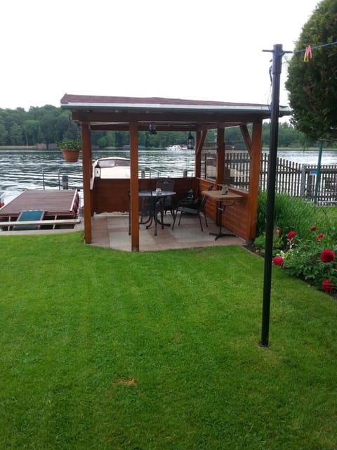 Garden, View (from property/room), Lake view