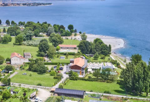 Property building, Garden view, Landmark view, Mountain view, Swimming pool