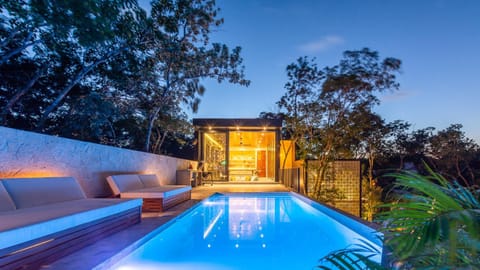 Patio, BBQ facilities, Lounge or bar, Pool view, Swimming pool