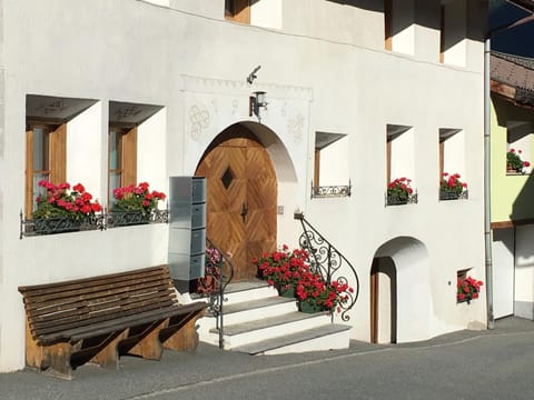 Jambo Apartment in Canton of Grisons