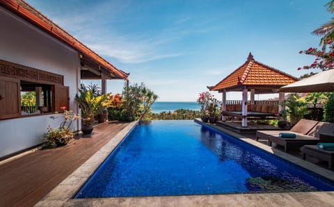 Villa Bukit Malas 3 Villa in Abang