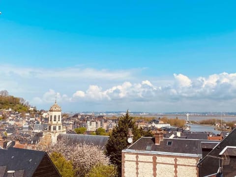 Chez Fifille appartement dans Honfleur parking privé Apartment in Honfleur