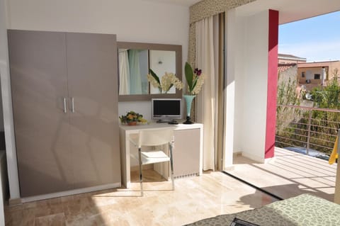 Balcony/Terrace, Bedroom