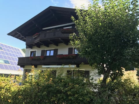 Haus Pankratz Apartment in Kitzbuhel