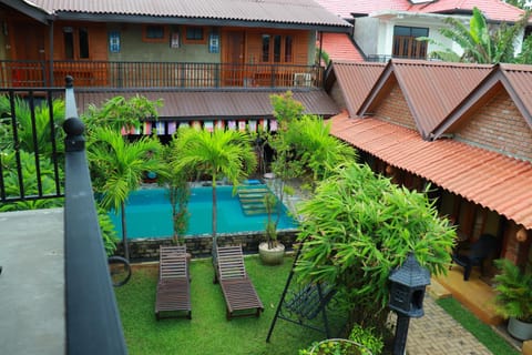 Garden, Pool view, Swimming pool