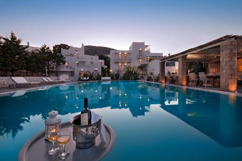 Swimming pool, Swimming pool
