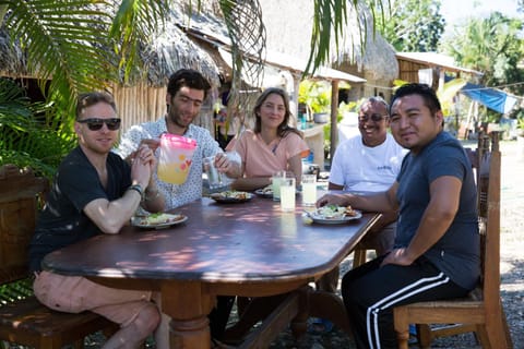 Guests, Breakfast