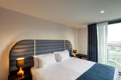 Bedroom, Pets, pet friendly