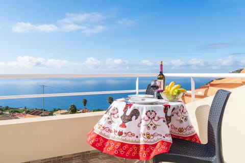 Balcony/Terrace, Mountain view, Sea view