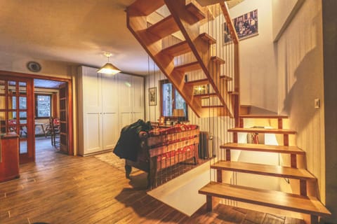 Modern and well equipped apartment, 500m from the 4 Vallées ski area Apartment in Sion