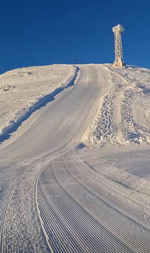 Simonen Apartments near the Gondola Apartment in Bansko