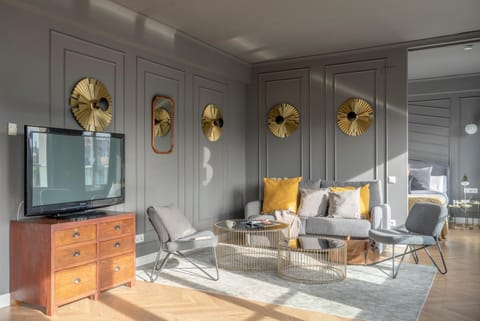 TV and multimedia, Living room