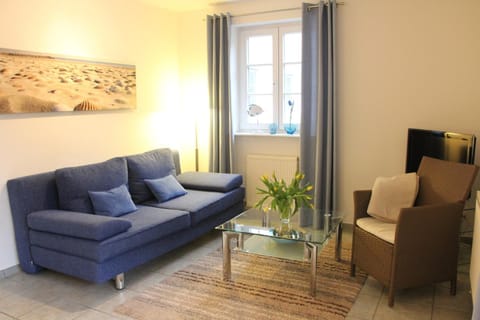 Achtern Diek 13a Whg 1 Apartment in Zingst