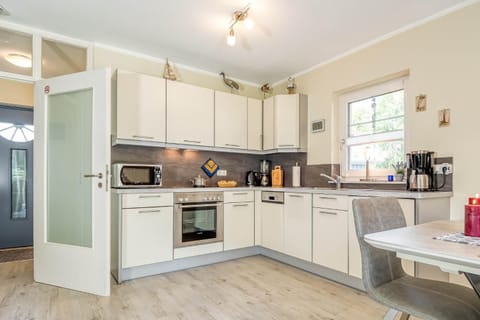 Huus Jette House in Zingst