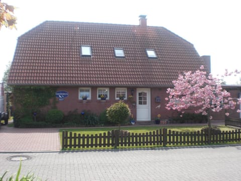 Ferienwohnung "Kleine Krabbe" Apartment in Wittmund