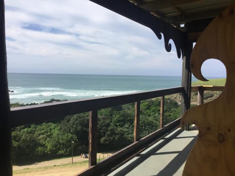 Property building, Balcony/Terrace, Sea view