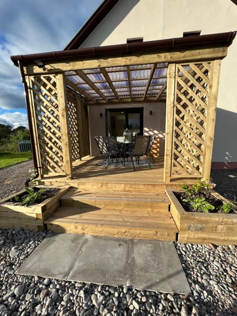 Patio, Facade/entrance