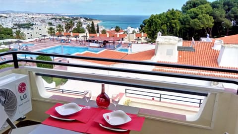Balcony/Terrace, City view, Garden view, Pool view, Sea view, Swimming pool