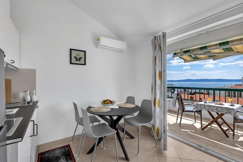 Dining area, air conditioner