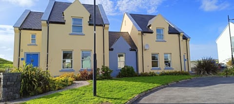 Doolin Court House in Doolin