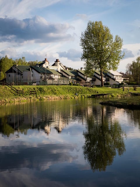 Neighbourhood, Natural landscape, River view