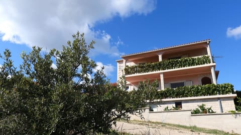 Apartmani Mirela & Feri Apartment in Split-Dalmatia County