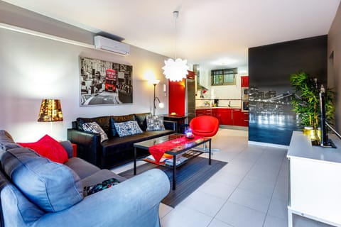 Living room, Lounge or bar