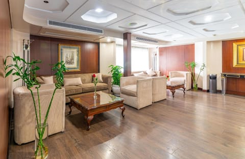Property building, Seating area