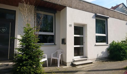 Property building, Facade/entrance