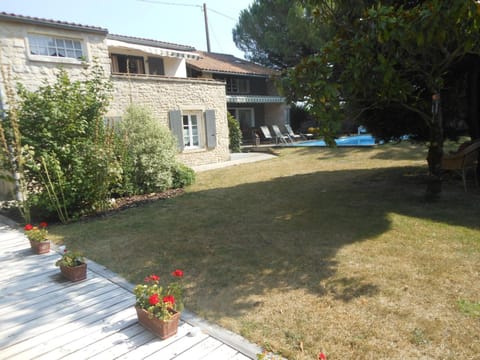 Property building, Garden, Garden view, Pool view